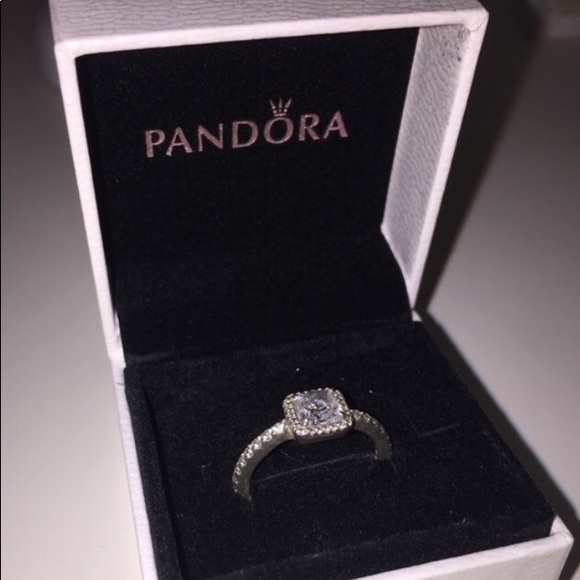 Pandora timeless elegance ring - Picture 3 of 3